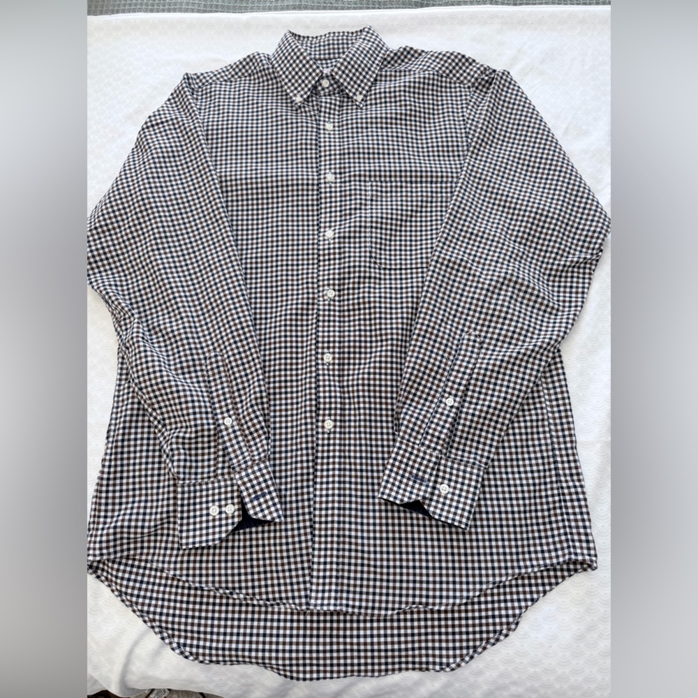 Izod Men's Brown and White Plaid Shirt